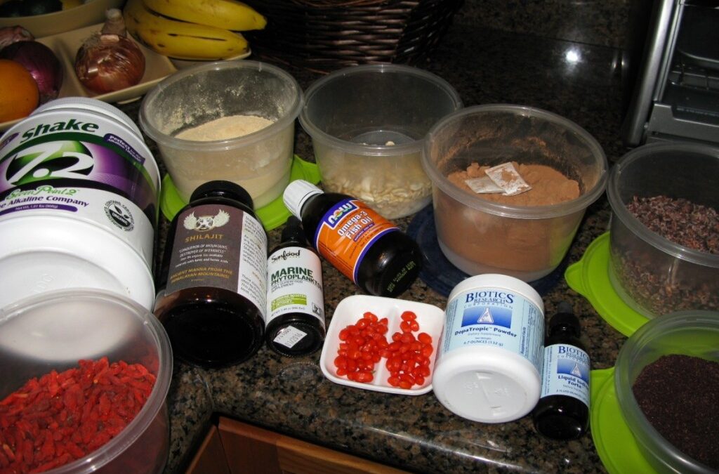 Disease-prevention, anti-aging, energy-boosting, libido-enhancing, brain-stimulation, skin-rejuvenation, love and gratitude, super-food smoothie